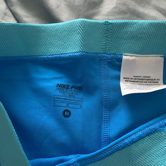 Nike Pro Shorts - Picture 4 of 4